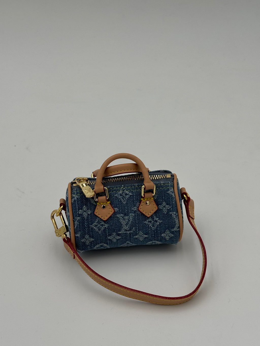 Charm/portachiavi baule denim