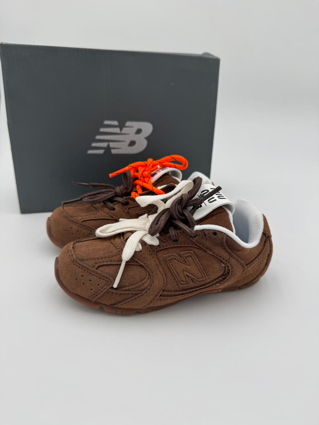 Sneakers baby brown