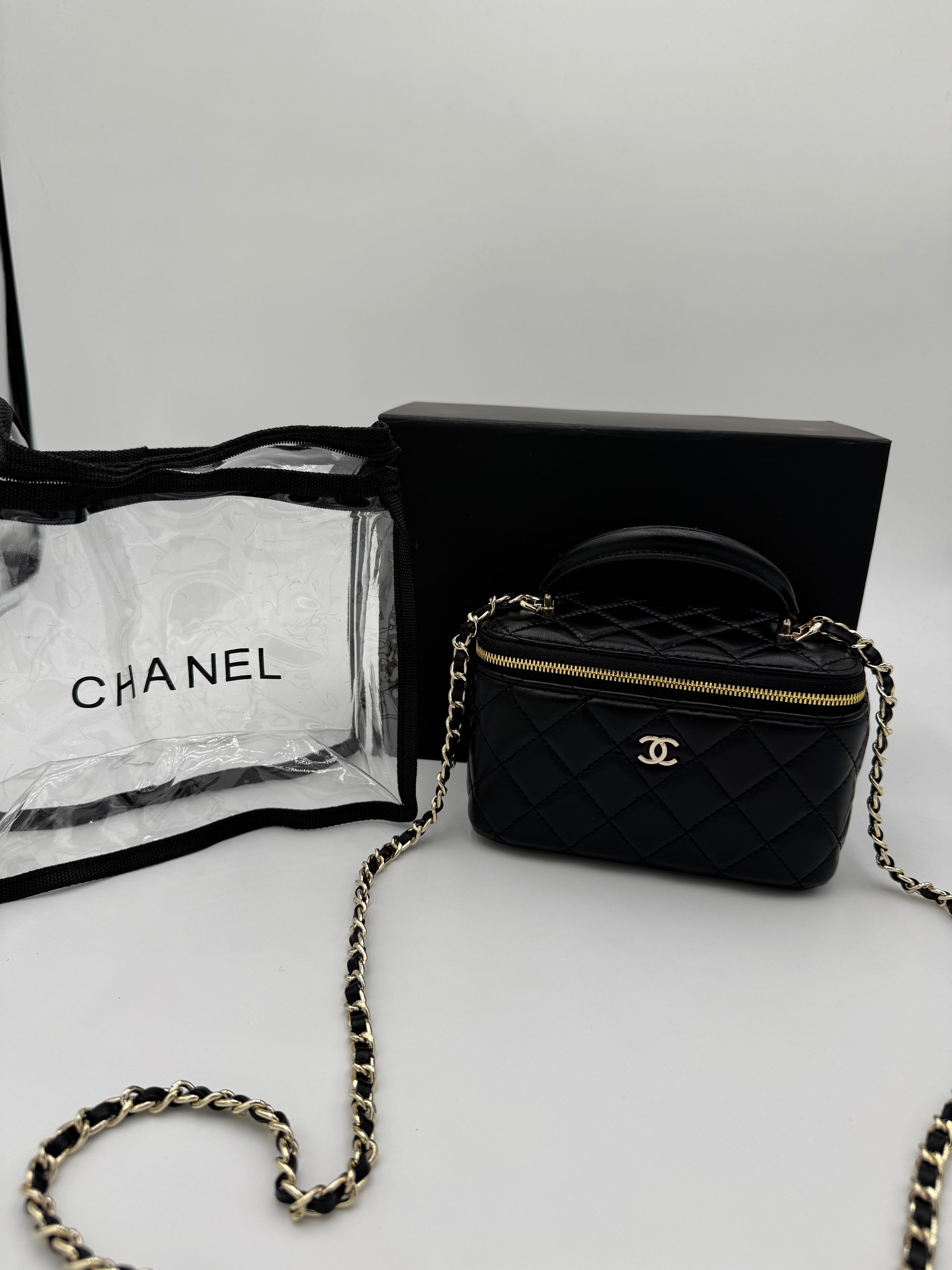 Beauty chany black