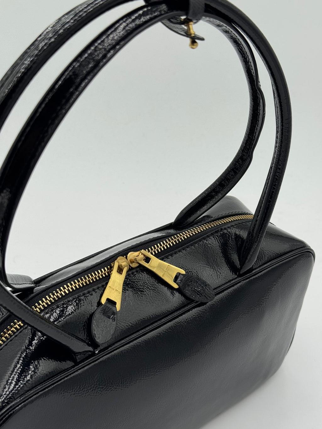 Borsa vernice 28 cm