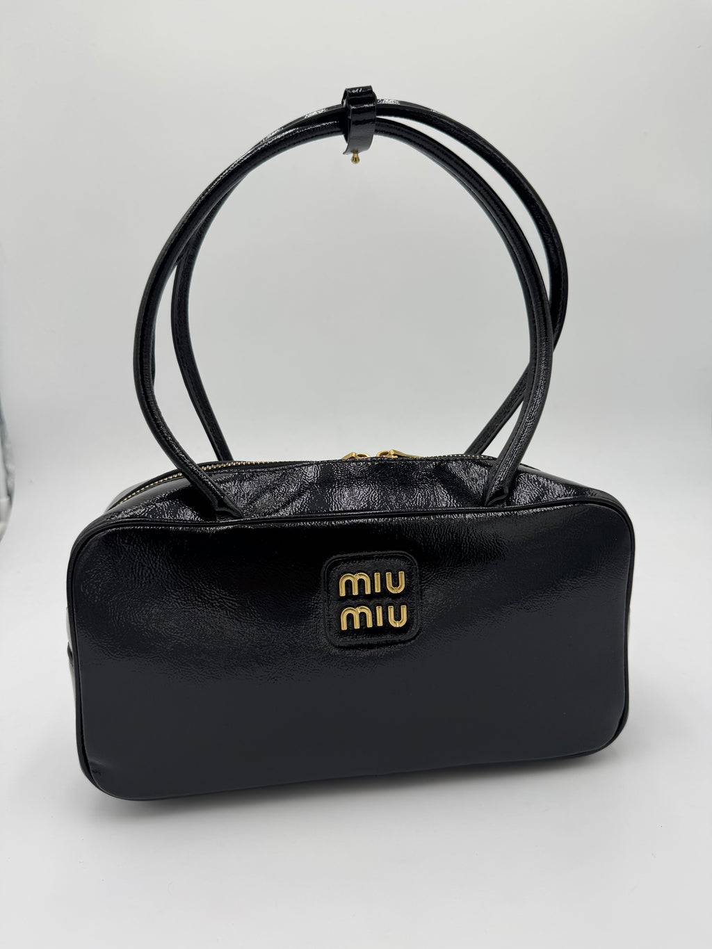 Borsa vernice 28 cm