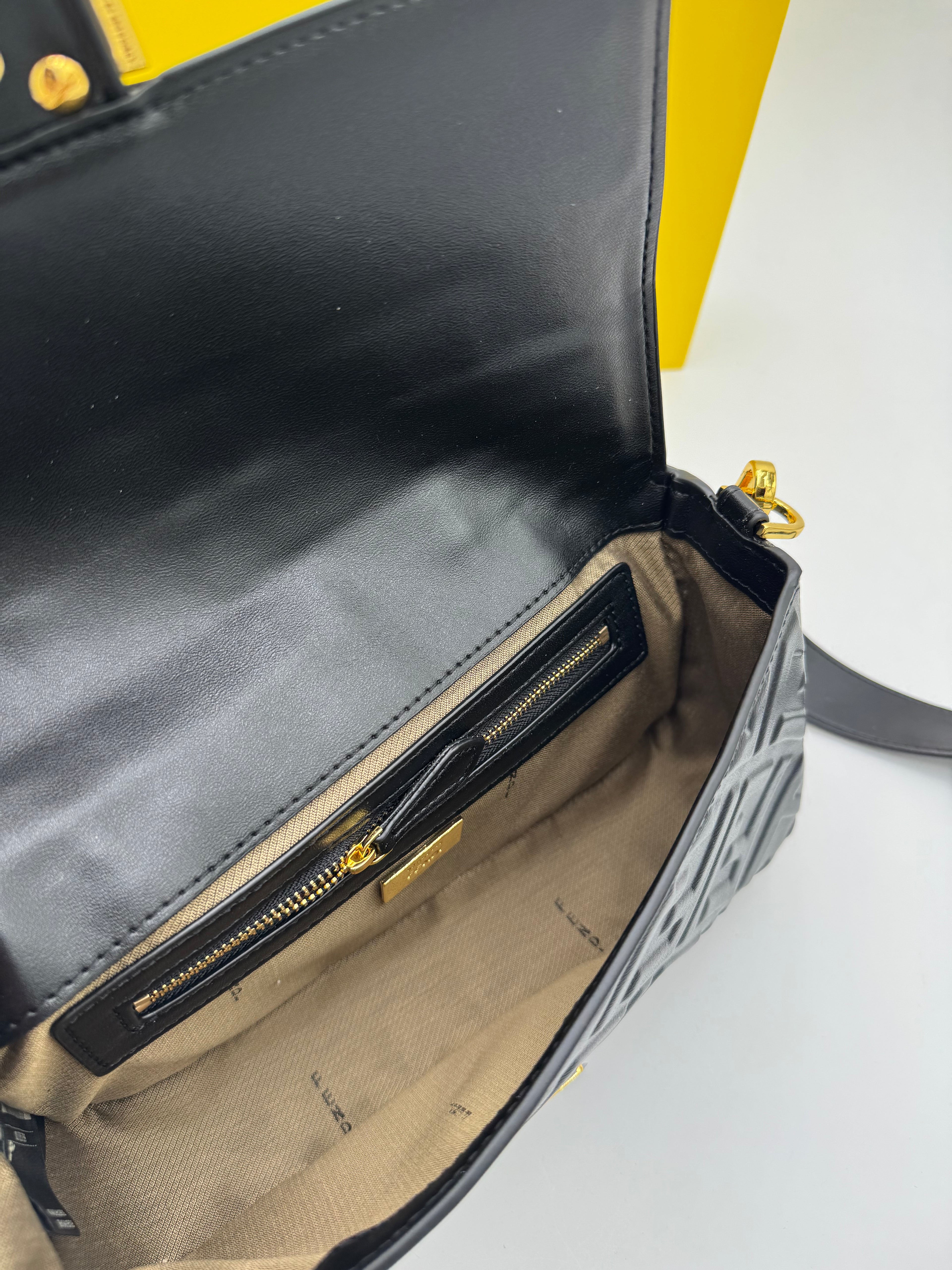 Baguette black 25cm