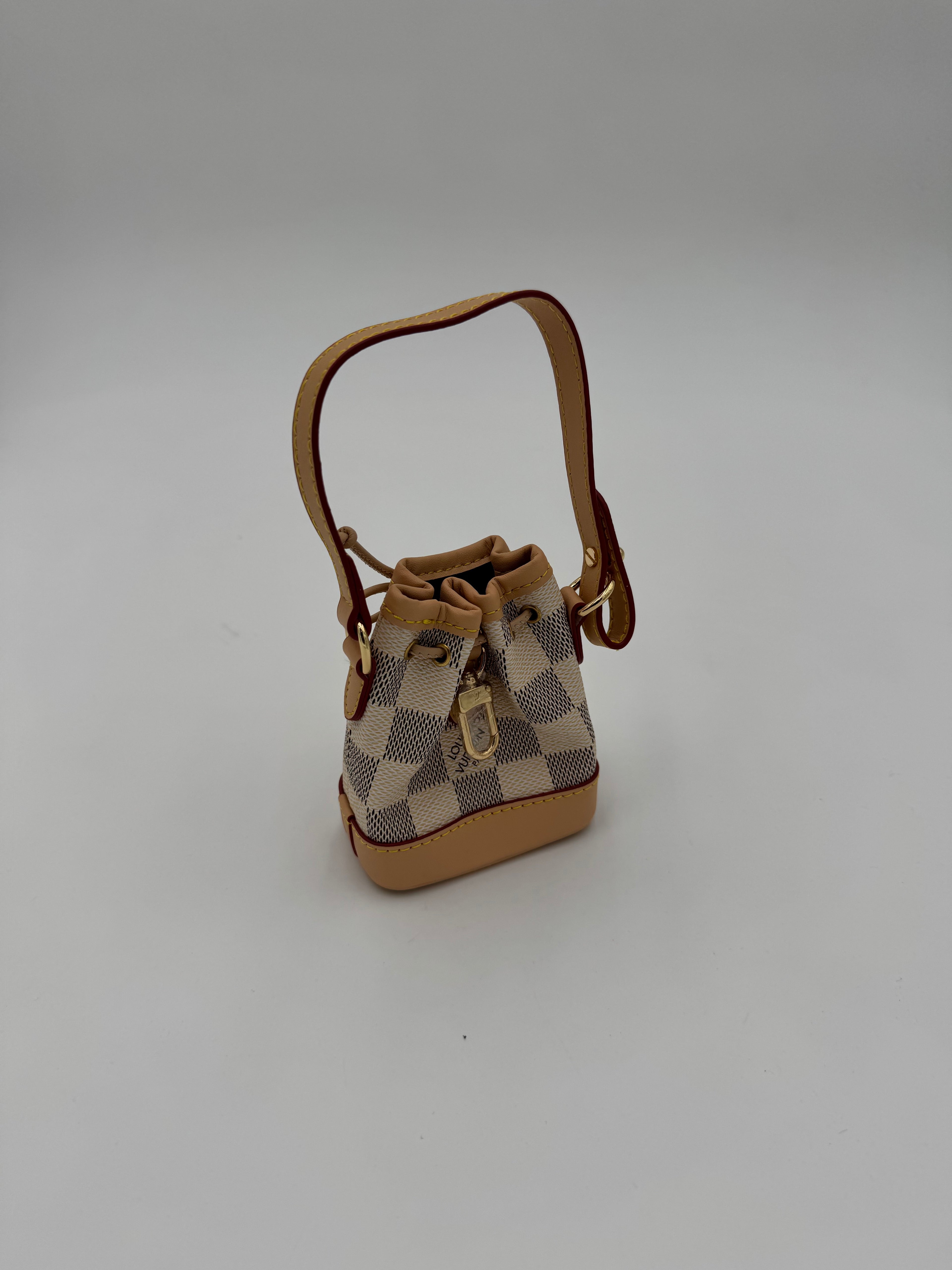 Portachiavi/charm secchiello