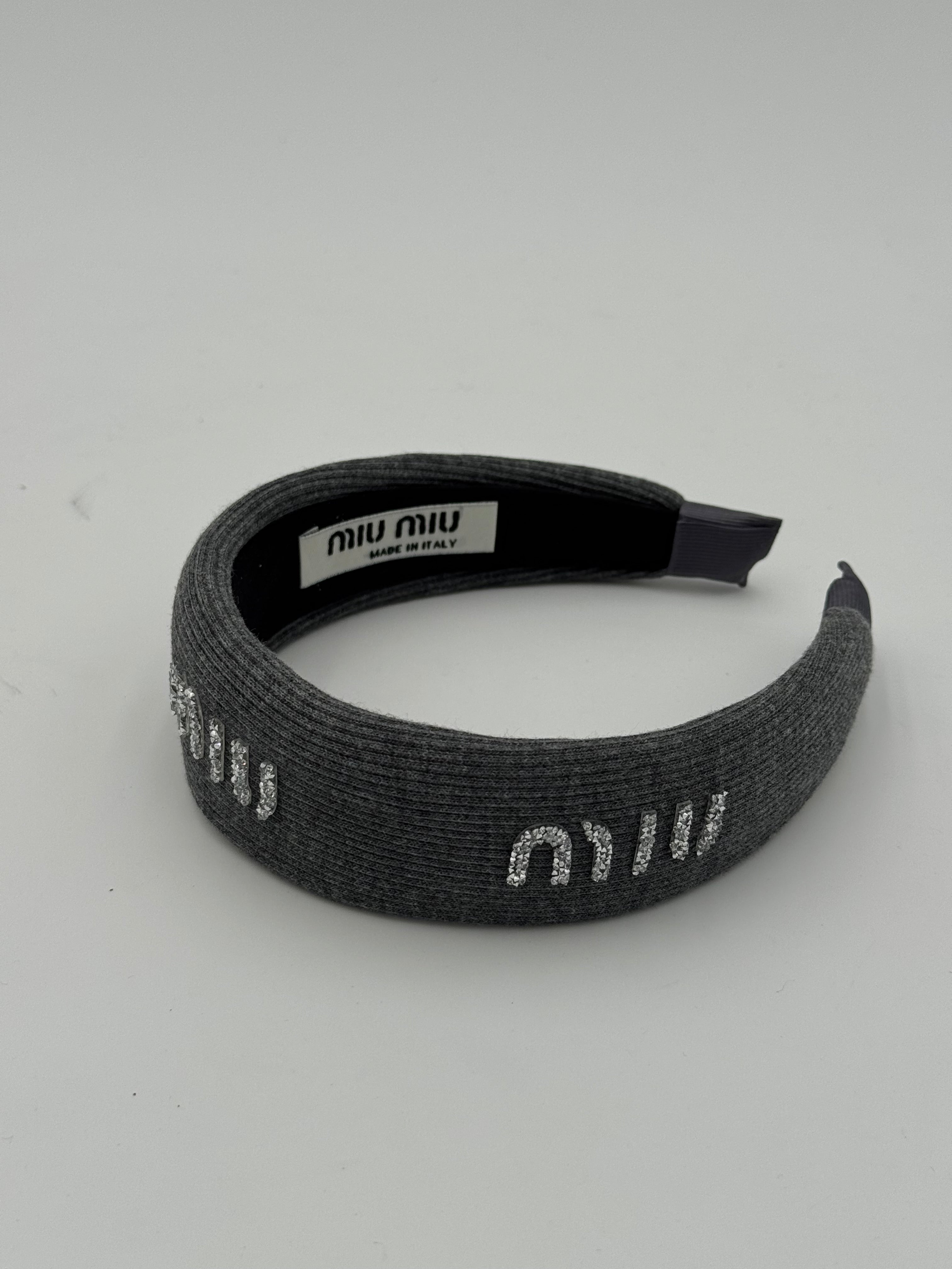 Cerchietto text grigio scuro