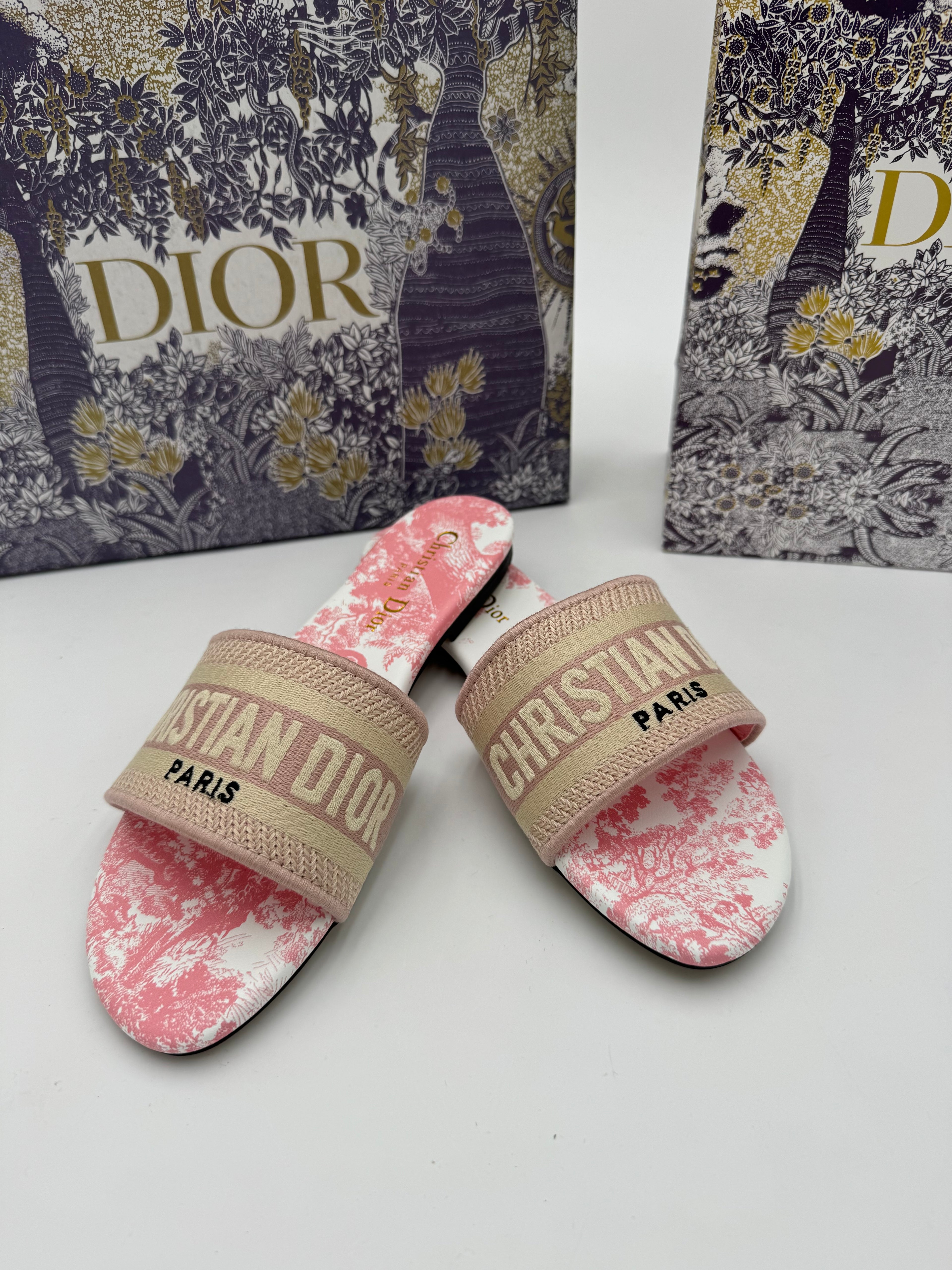 Ciabby pink D